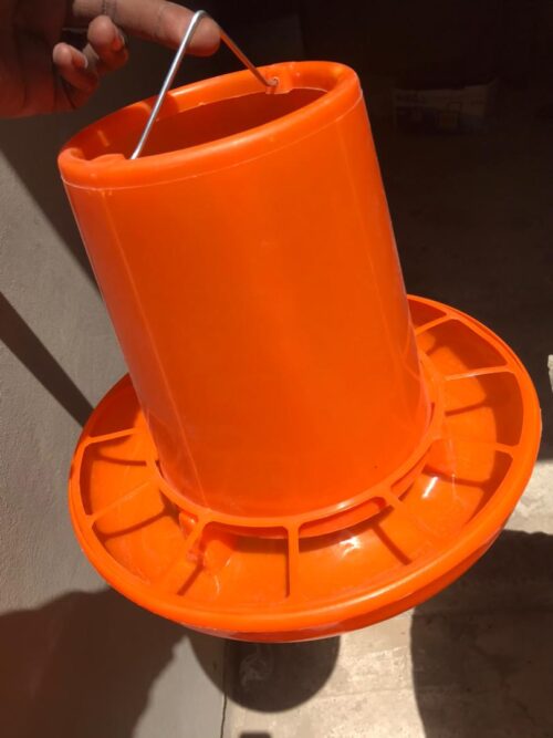 IMG-20220429-WA0004 Mangeoire moderne à 5 kg